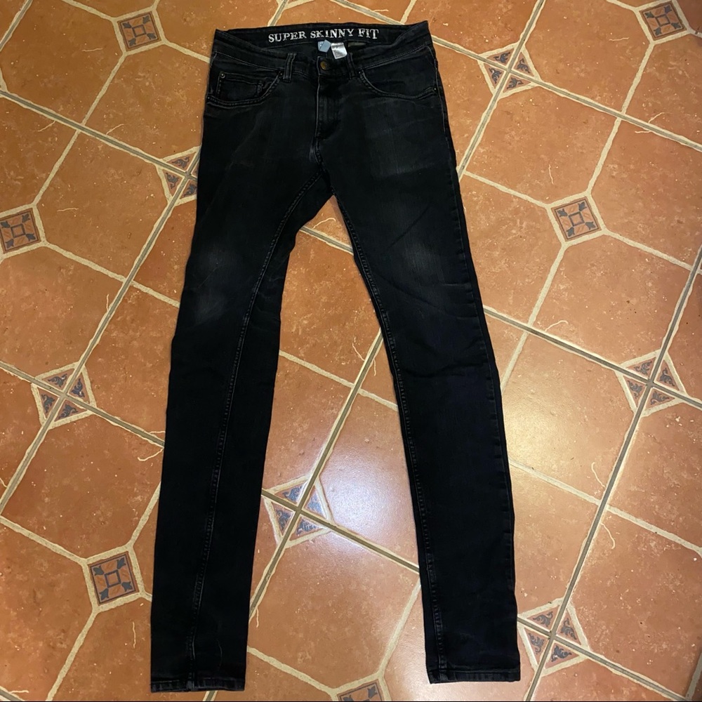 Faded Black Skinny Jeans